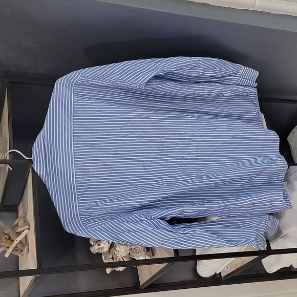 J.CREW DRESS LONG SLEEVE SHIRT LIKE NEW CLEAN IN ALLin excellent condition - Picture 7 of 8